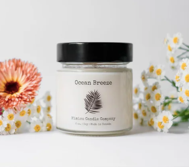 A fresh, floral, citrus candle with notes of jasmine, hyacinth, rose, and carnation with a light musk. This 6oz soy candle will burn for approximately 36 hours.