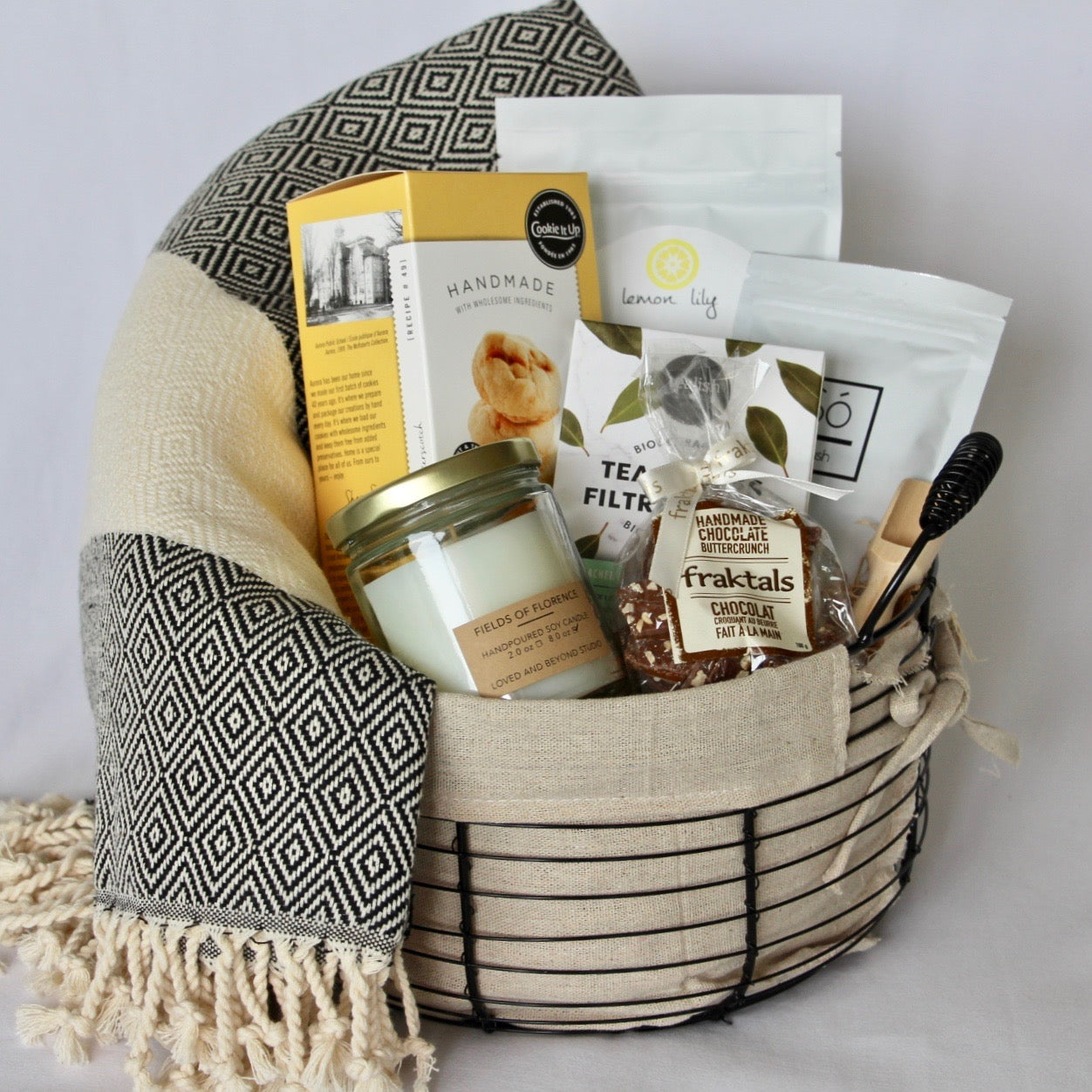 Send your loved one the coziest at home spa day retreat! This lovely gift basket contains a hand poured soy candle, a beautiful hand loomed Turkish towel, bath soak, and organic tea with some treats to help them relax. Next-day Toronto delivery for $10, and GTA for $14. We ship Canada-wide for only $15!