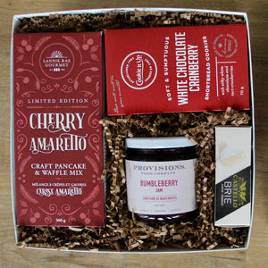 Holiday inspired breakfast gift box by Perfect Baskets is jam packed (pun intended) with all the fixings for a festive Sunday breakfast or brunch with the family in the cold months ahead.